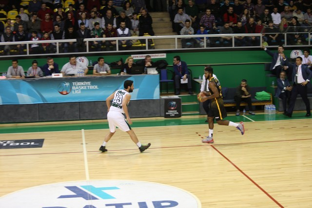 Büyükşehir Basket’ten Galibiyet Serisi