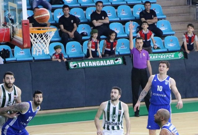 Sakarya Büyükşehir Basket Süper Lige yükseldi