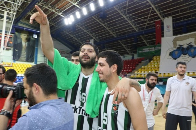 Sakarya Büyükşehir Basket Süper Lige yükseldi