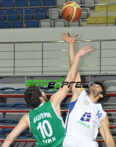 Sakarya Büyükşehir Bld-Tire Belediyespor:81-64