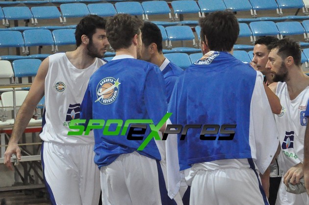 Sakarya Büyükşehir Bld-Tire Belediyespor:81-64