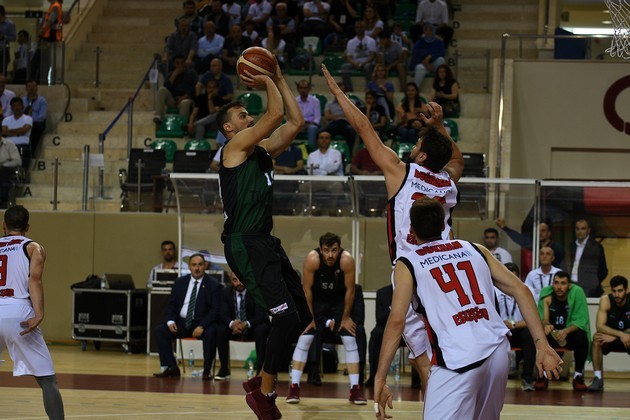 Şampiyon Sakarya Büyükşehir Belediyesi