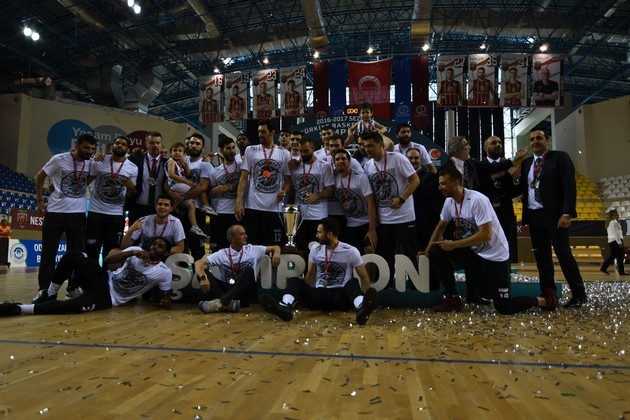 Şampiyon Sakarya Büyükşehir Belediyesi