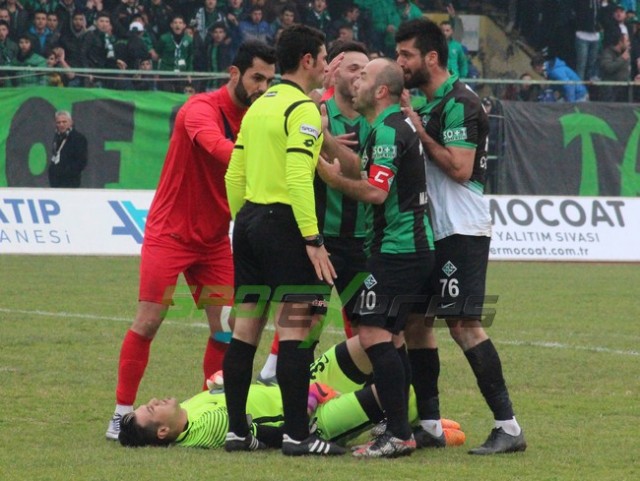 Sakaryaspor-Bergama Belediye:1-1