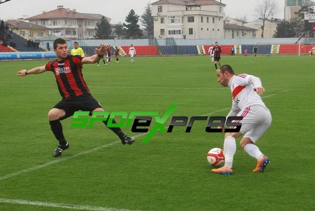 Beyköy Belediyespor- Karasuspor: 1-4