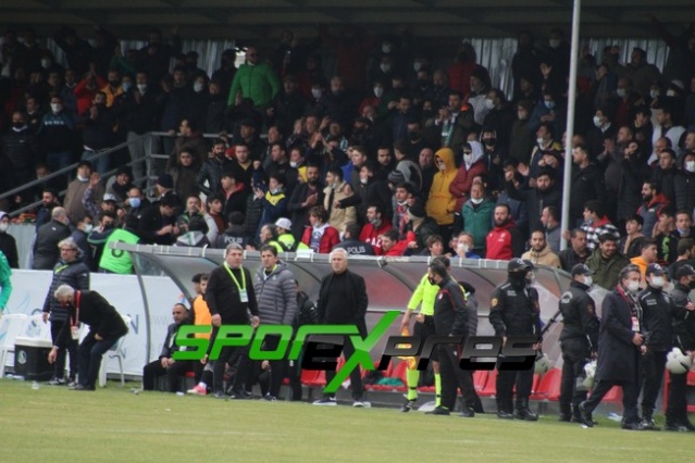 Bodrumspor-Sakaryaspor maçı fotoğrafları