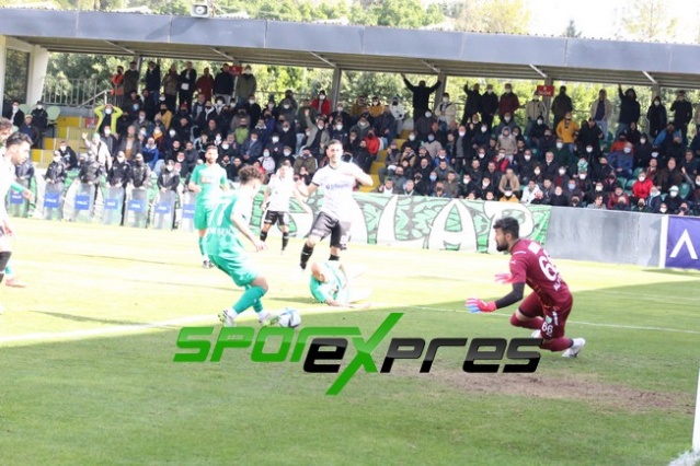 Bodrumspor-Sakaryaspor maçı fotoğrafları