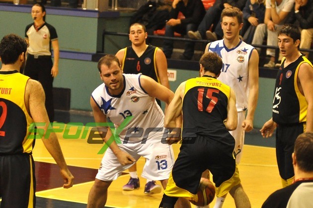Büyükşehir yenilmezlik serisnii sürdürdü  91-71