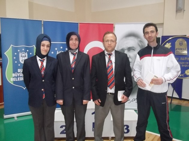 Geyveli Karatecilerden çifte başarı