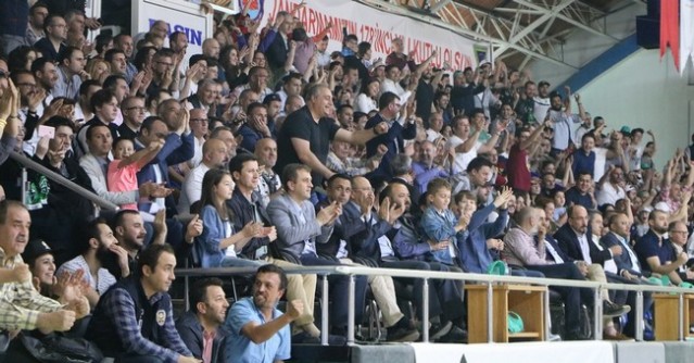 Büyükşehir Süper Lig için  gün sayıyor