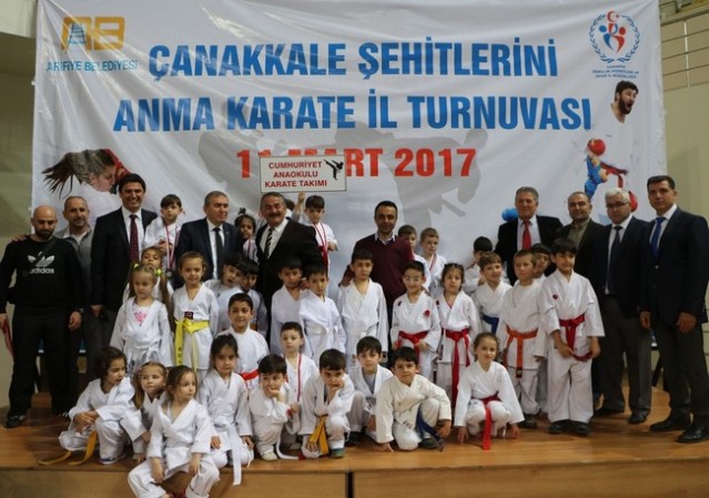 Çanakkale Şehitlerini Anma Karate Turnuvası sona erdi