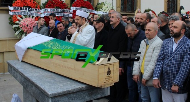 Engin Korukır’ın annesi toprağa verildi