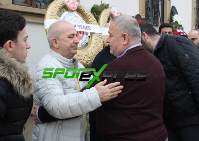 Engin Korukır’ın annesi toprağa verildi