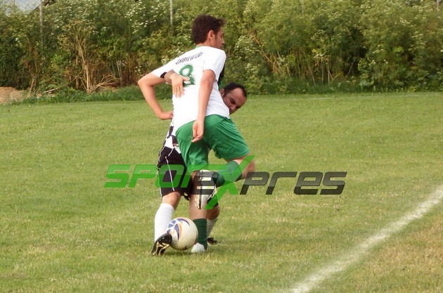 Lider Cihadiyespor , Mekecespor’u  geçti 1-0