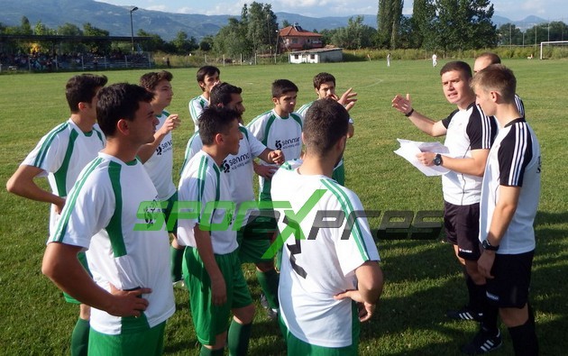 Cihadiyespor şampiyonluğu kutladı