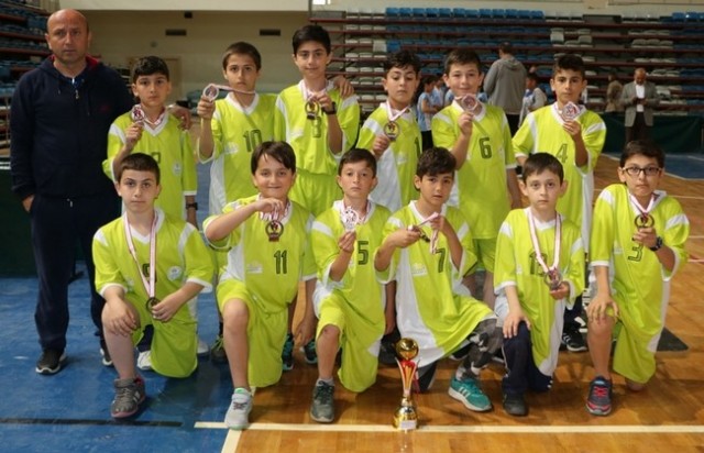 Geleneksel Çocuk Oyunları Şenlikleri sona erdi.