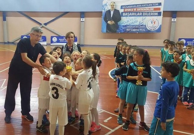 Geleneksel Çocuk Oyunlar sona erdi