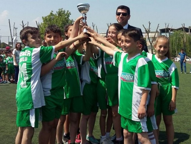 Geleneksel Çocuk Oyunlar sona erdi