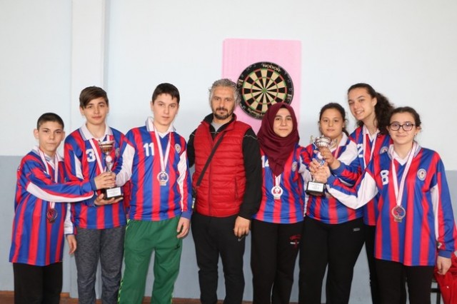 Yıldızlarda Hedef Şaşmadı