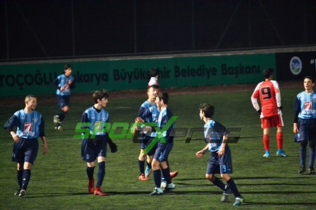 Demirspor U14 rahat kazandı