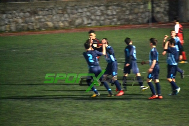 Demirspor U14 rahat kazandı
