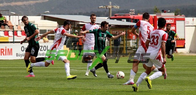 Denizli B.Ş Belediyespor-Sakaryaspor:3-0