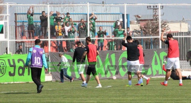 Diyarbekirspor-Sakaryaspor: 0-1