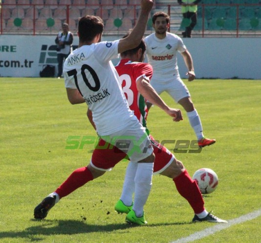 Diyarbekirspor-Sakaryaspor: 0-1