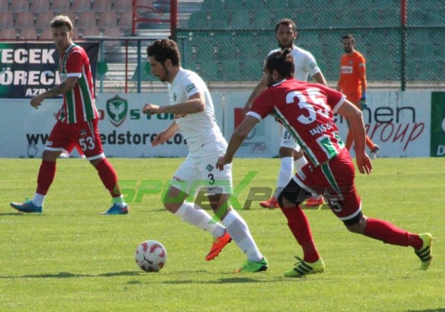 Diyarbekirspor-Sakaryaspor: 0-1