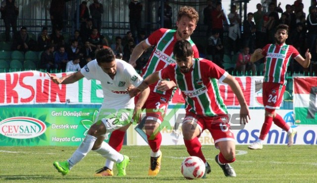 Diyarbekirspor-Sakaryaspor: 0-1
