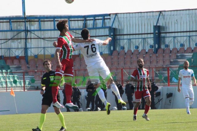 Diyarbekirspor-Sakaryaspor: 0-1