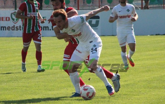 Diyarbekirspor-Sakaryaspor: 0-1