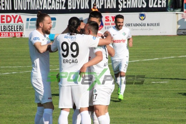Diyarbekirspor-Sakaryaspor: 0-1