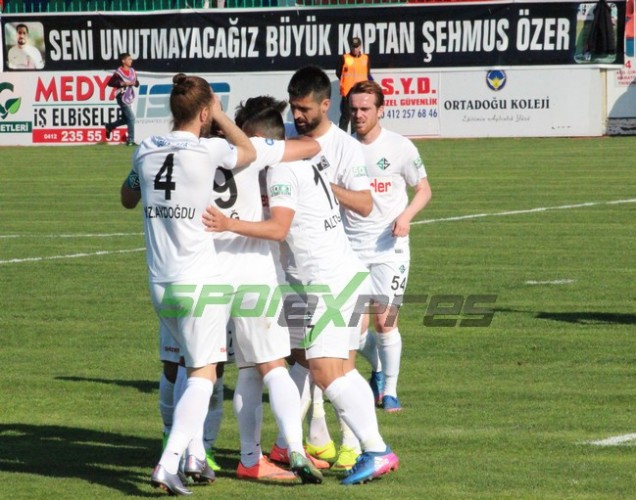 Diyarbekirspor-Sakaryaspor: 0-1