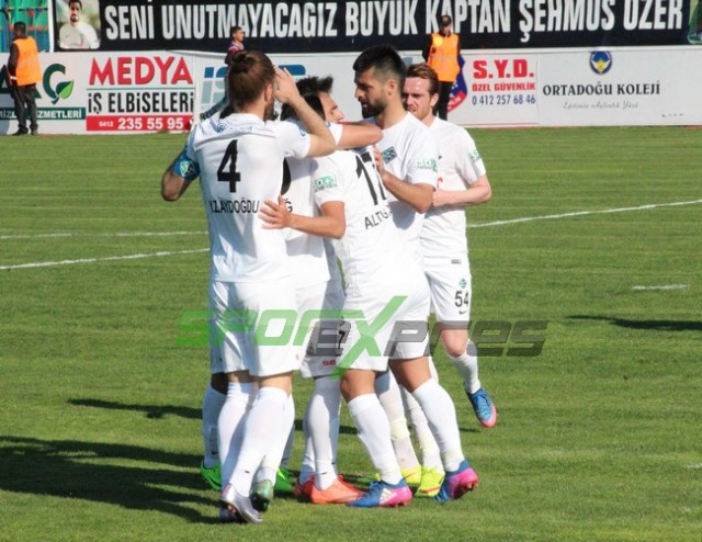 Diyarbekirspor-Sakaryaspor: 0-1