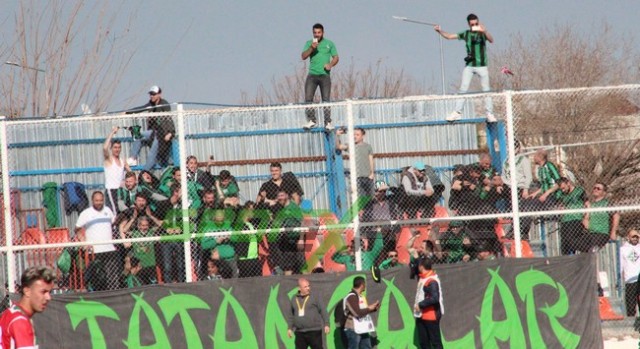 Diyarbekirspor-Sakaryaspor: 0-1