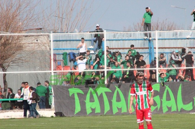 Diyarbekirspor-Sakaryaspor: 0-1