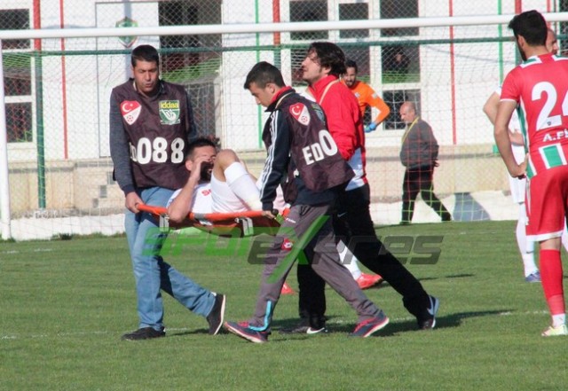 Diyarbekirspor-Sakaryaspor: 0-1