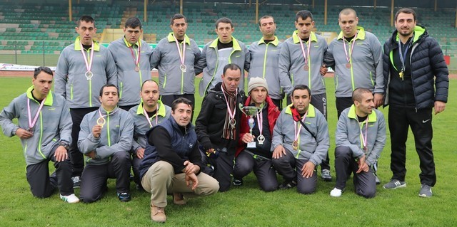 Engelleri aştılar