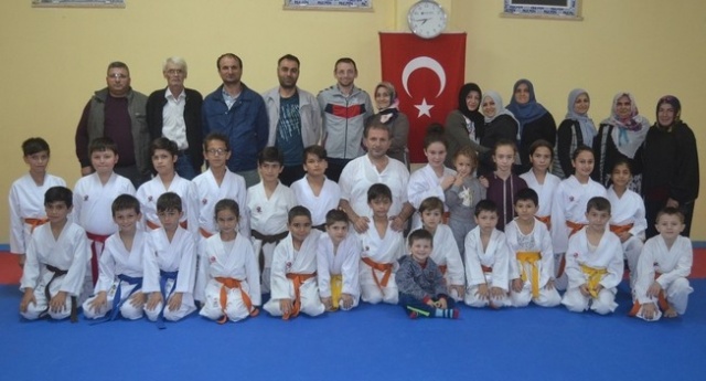 Erenlerde Karate Coşkusu