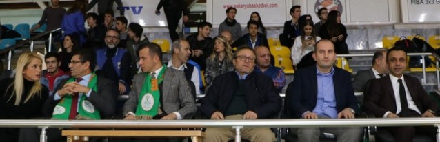 Genç Erkeklerde Doğa Koleji Şampiyon