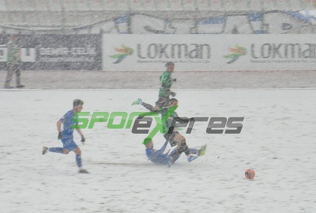 Erzurum B.Belediyespor - Sakaryaspor:2-1