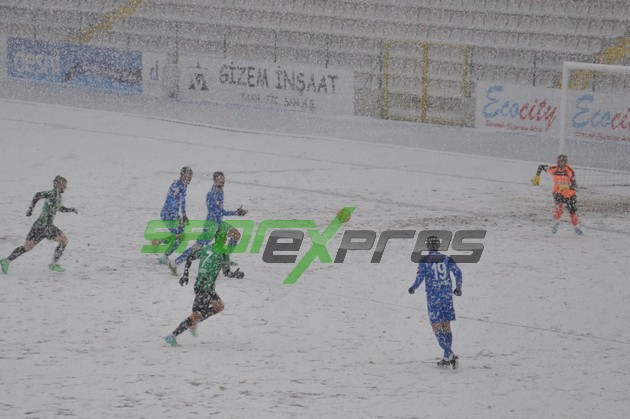 Erzurum B.Belediyespor - Sakaryaspor:2-1