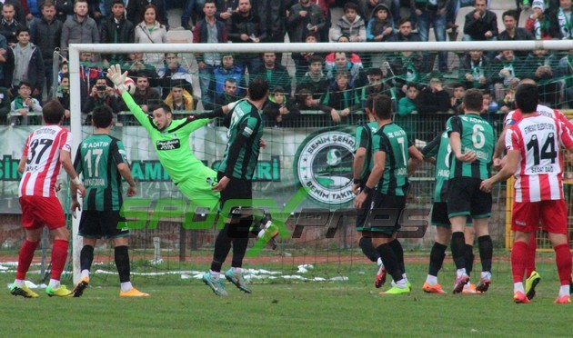 Sakaryaspor Etimesgut Belediyespor maçı