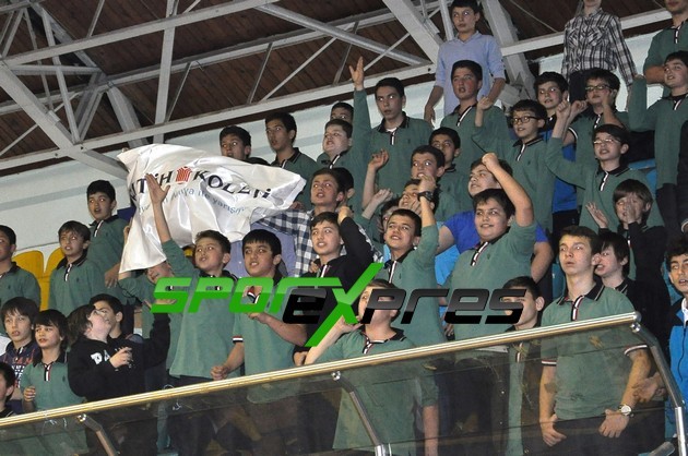 Basketbolda Şampiyon Fatih Koleji