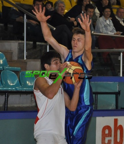 Basketbol'da Şampiyon SATSO Meslek Lisesi