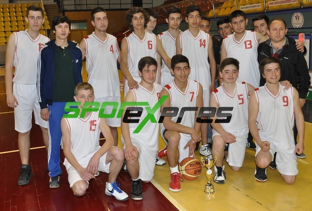 Basketbol'da Şampiyon SATSO Meslek Lisesi