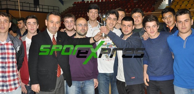 Basketbol'da Şampiyon SATSO Meslek Lisesi