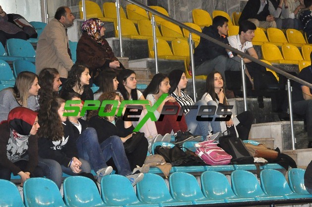 Basketbol'da Şampiyon SATSO Meslek Lisesi