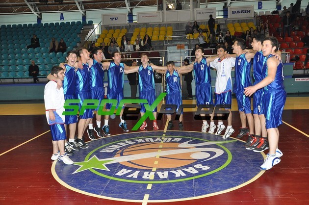Basketbol'da Şampiyon SATSO Meslek Lisesi